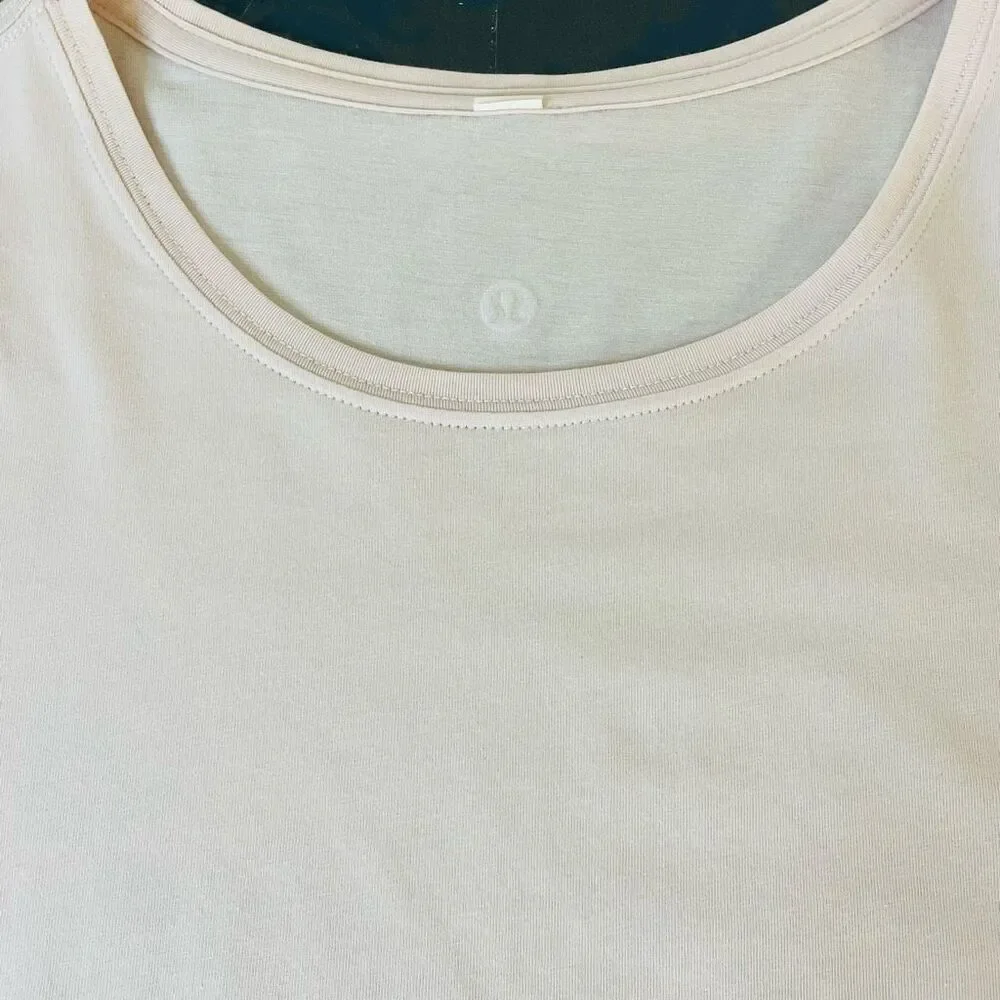 Lululemon Love Crew T-shirt Light Pink Size 8